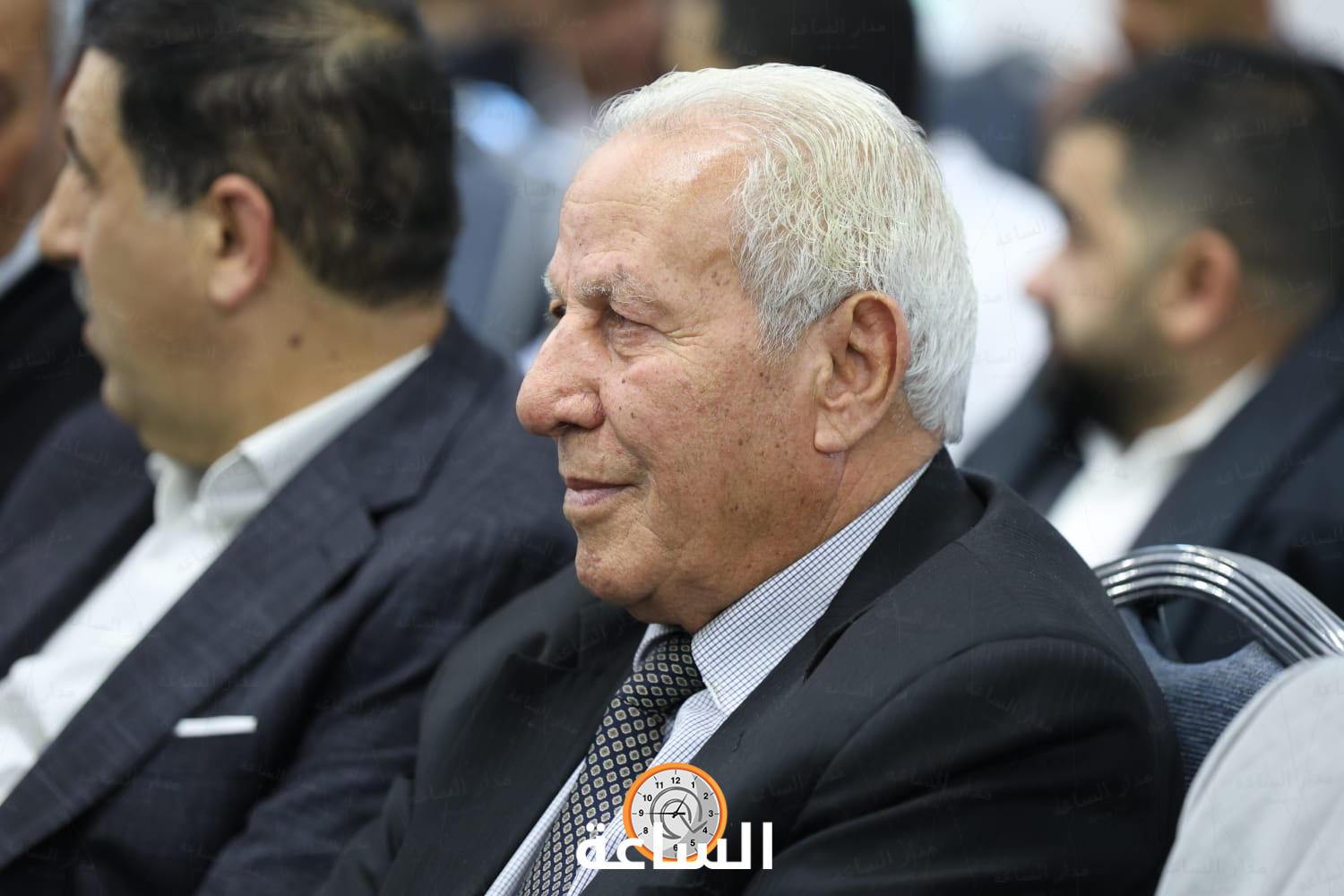 Madar Al-Saa Images 0.4378336311487654