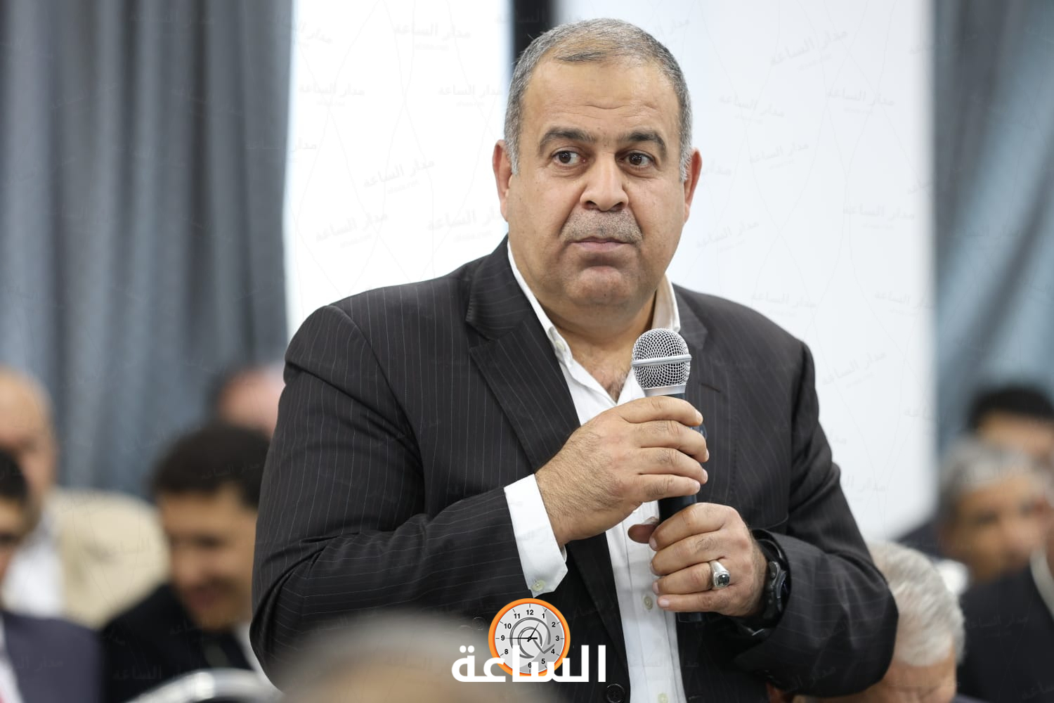 Madar Al-Saa Images 0.4833583262326415