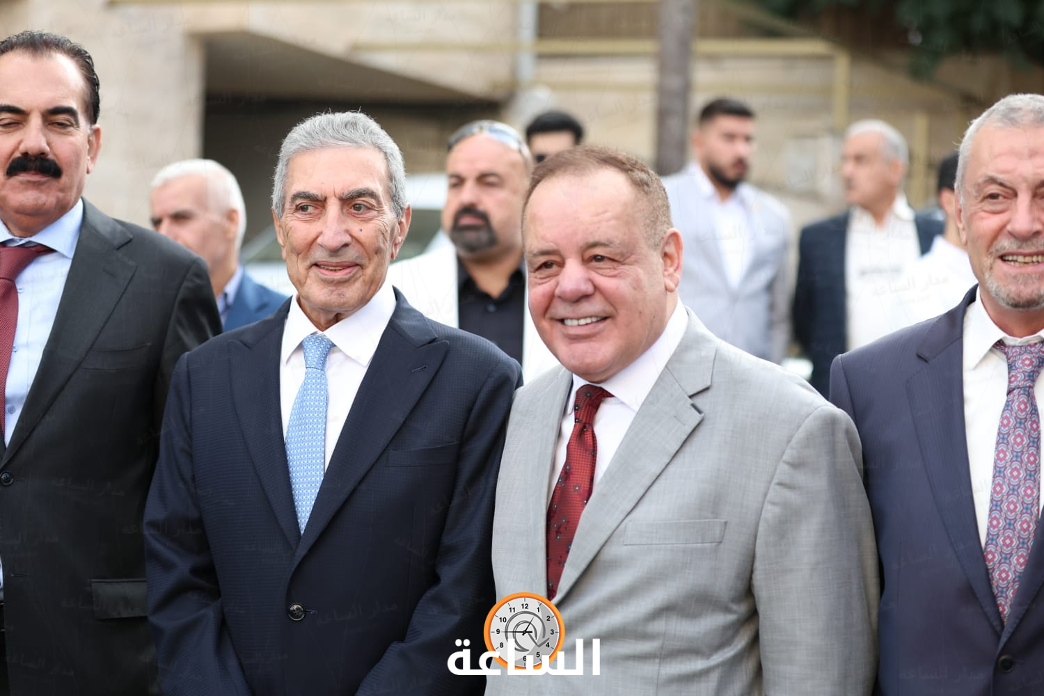 Madar Al-Saa Images 0.8326618019816757
