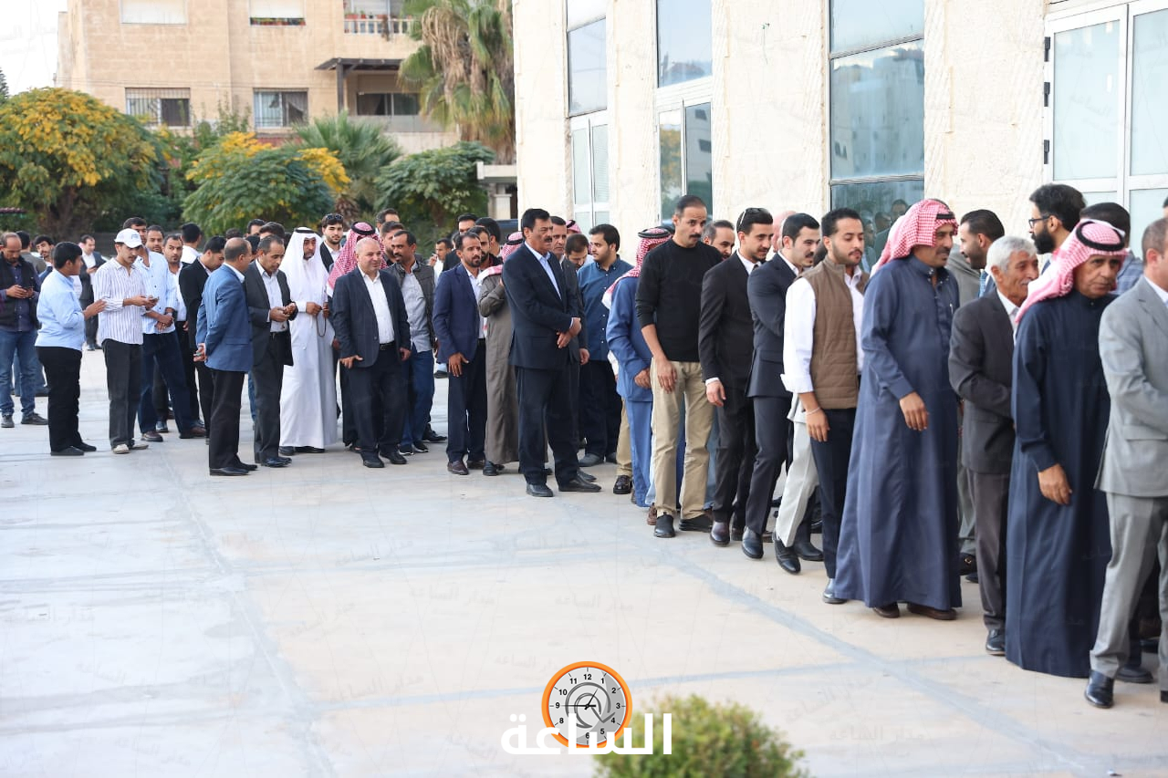 Madar Al-Saa Images 0.8803253118463293