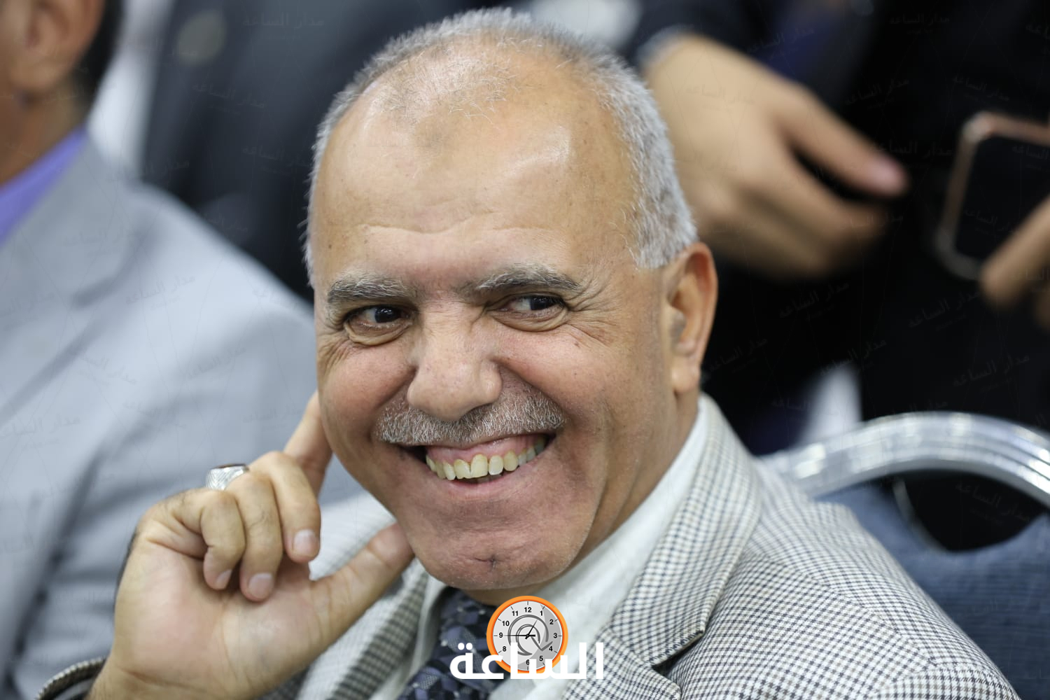 Madar Al-Saa Images 0.7828805389644834