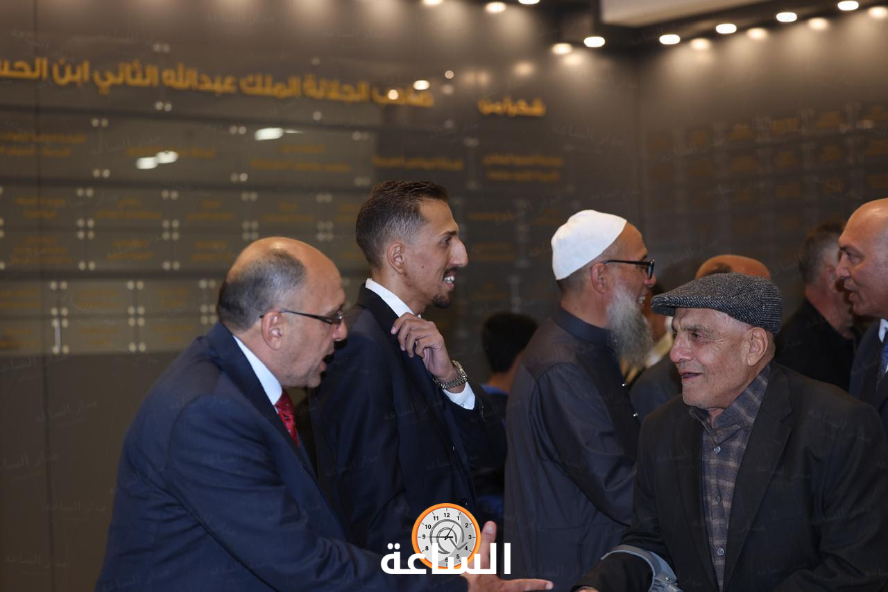 Madar Al-Saa Images 0.8733282886565742
