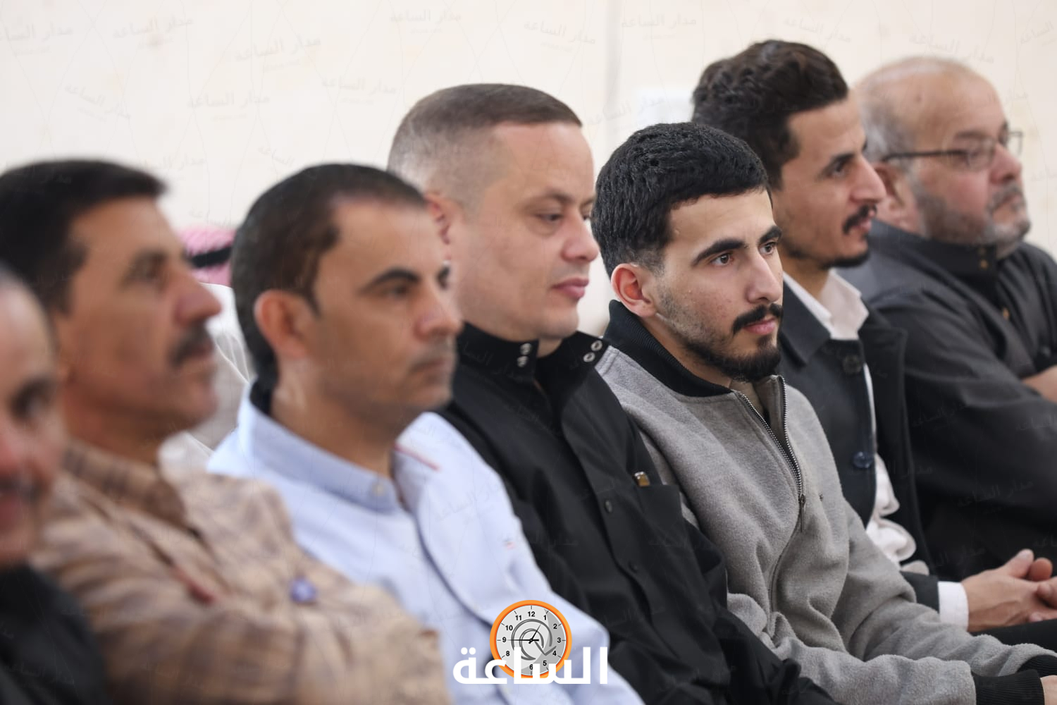Madar Al-Saa Images 0.9604998382453277