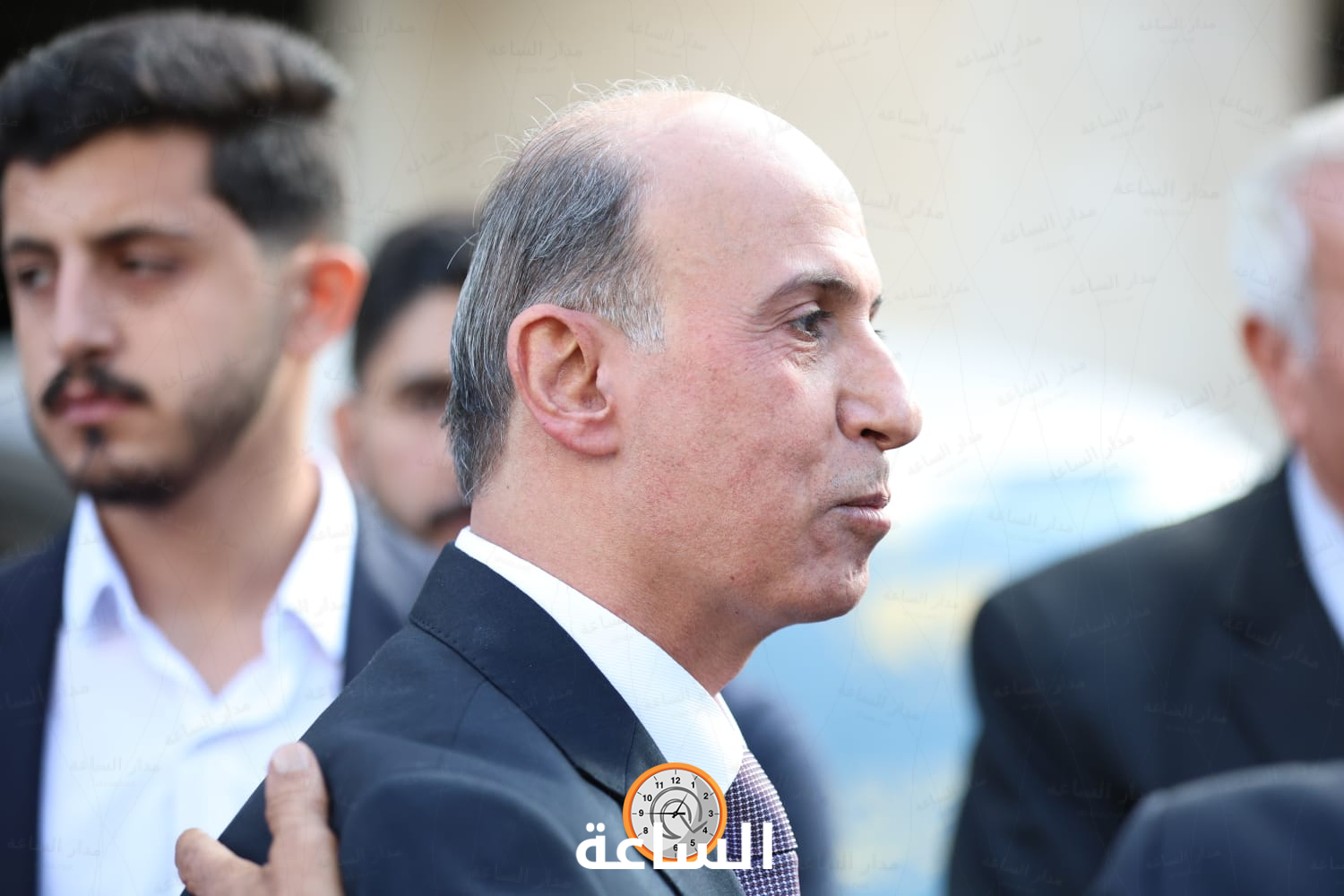 Madar Al-Saa Images 0.7392742070467754