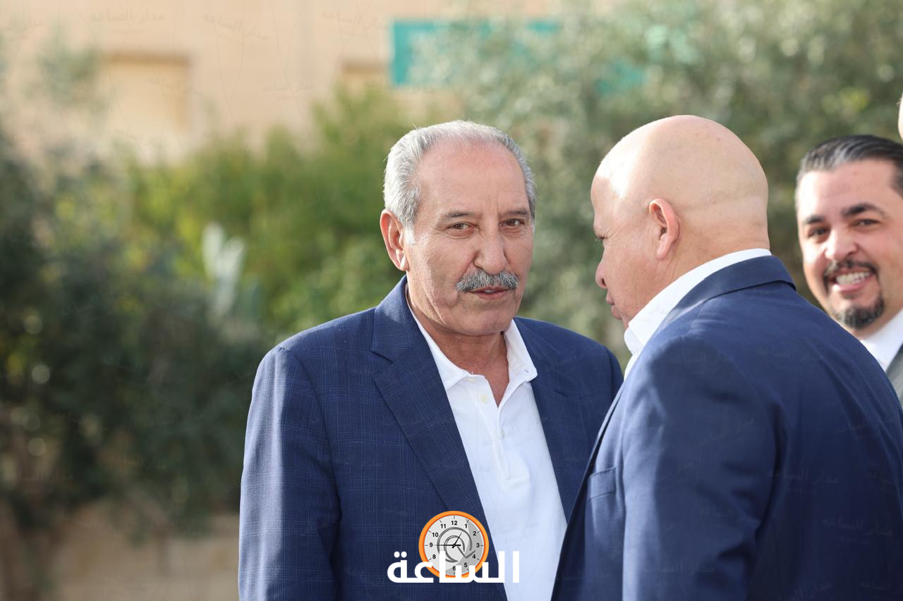 Madar Al-Saa Images 0.15916276021417952
