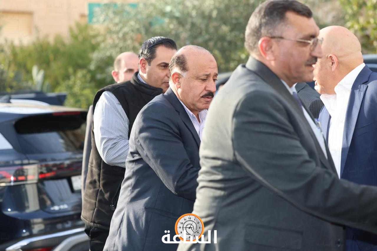 Madar Al-Saa Images 0.3393791997336376
