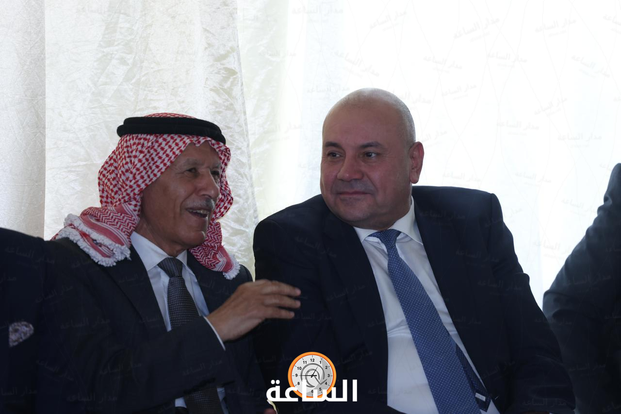 Madar Al-Saa Images 0.4241357226002296