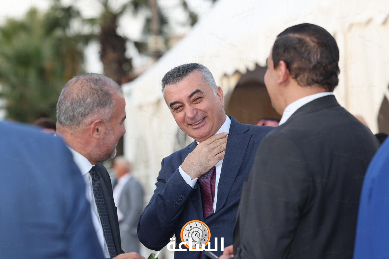 Madar Al-Saa Images 0.6633821401012318