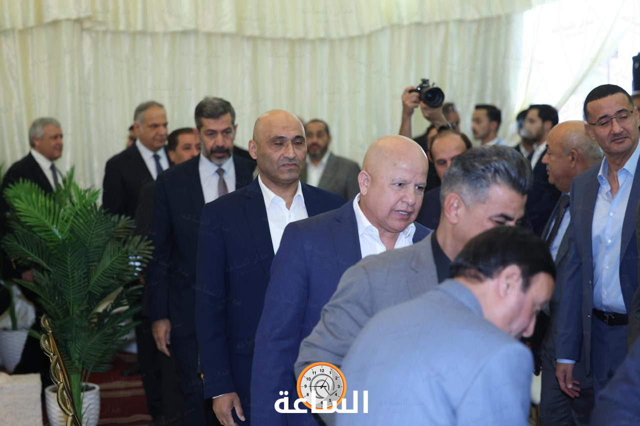 Madar Al-Saa Images 0.3430339413166059