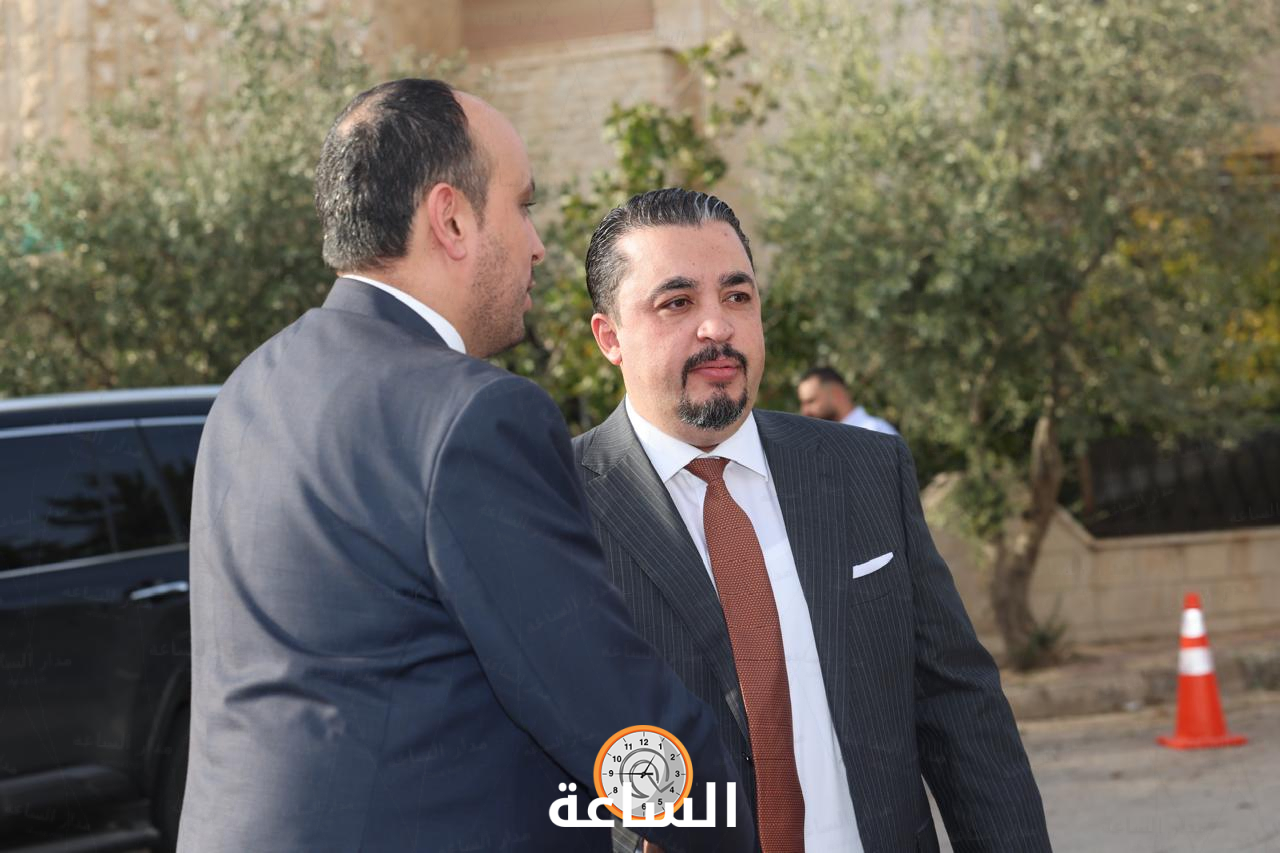 Madar Al-Saa Images 0.021143933649696134
