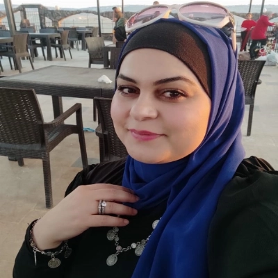 الدكتورة لما قديسات