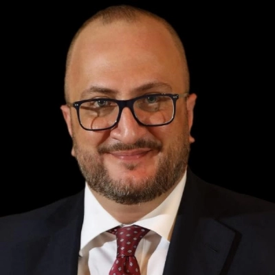 المحامي الدكتور يزن دخل الله حدادين