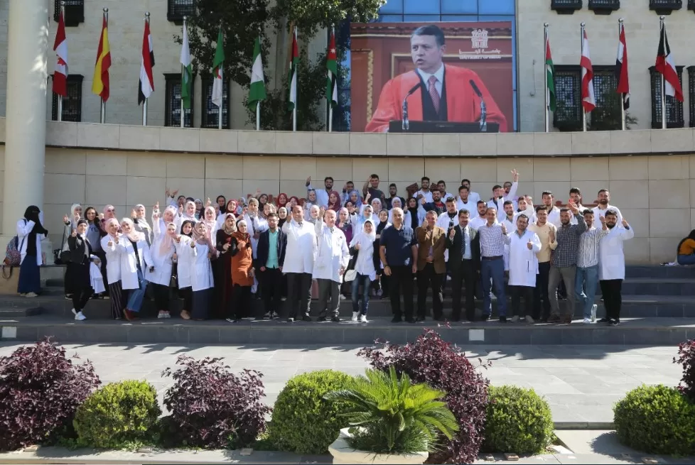 مدار الساعة,أخبار الجامعات الأردنية,جامعة البترا