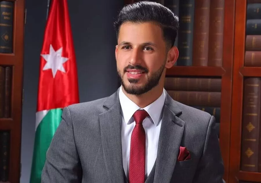 مدار الساعة,أخبار المجتمع الأردني,#تهنئة_بتخرج #الف_مبروك_للخريج #تخصص_اللغات_الفرنسية_والانجليزية