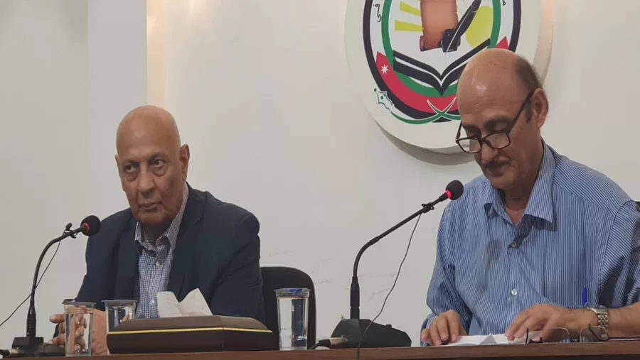 مدار الساعة,أخبار ثقافية,جامعة البترا,الضفة الغربية,#تيسير_أبو_عرجة,#أوراق_شخصية,#البيت_العربي_الثقافي