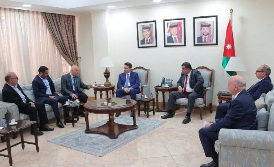 مدار الساعة,أخبار مجلس النواب الأردني,وزير الاتصال الحكومي,وزير الشؤون السياسية والبرلمانية,مجلس النواب,نقيب الصحفيين