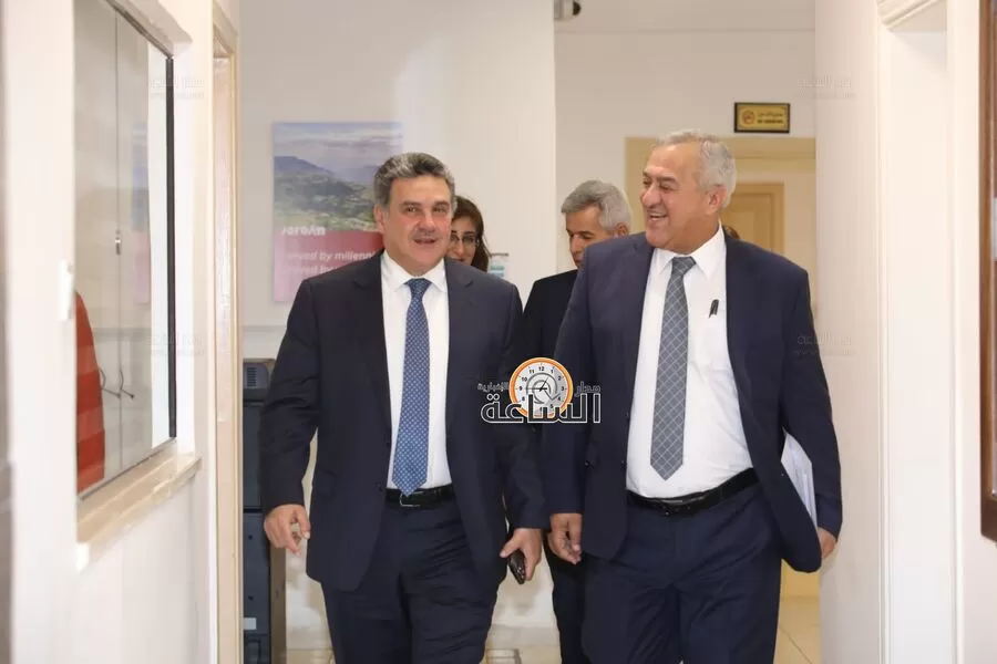 مدار الساعة,أخبار اقتصادية,الملك عبد الله الثاني,الهيئة الخيرية الأردنية الهاشمية,رئيس الوزراء,هيئة تنظيم قطاع الاتصالات,خزينة الدولة,اليوبيل الفضي,القوات المسلحة,قطاع غزة,الضفة الغربية,منتدى التواصل الحكومي,وزارة الاتصال الحكومي