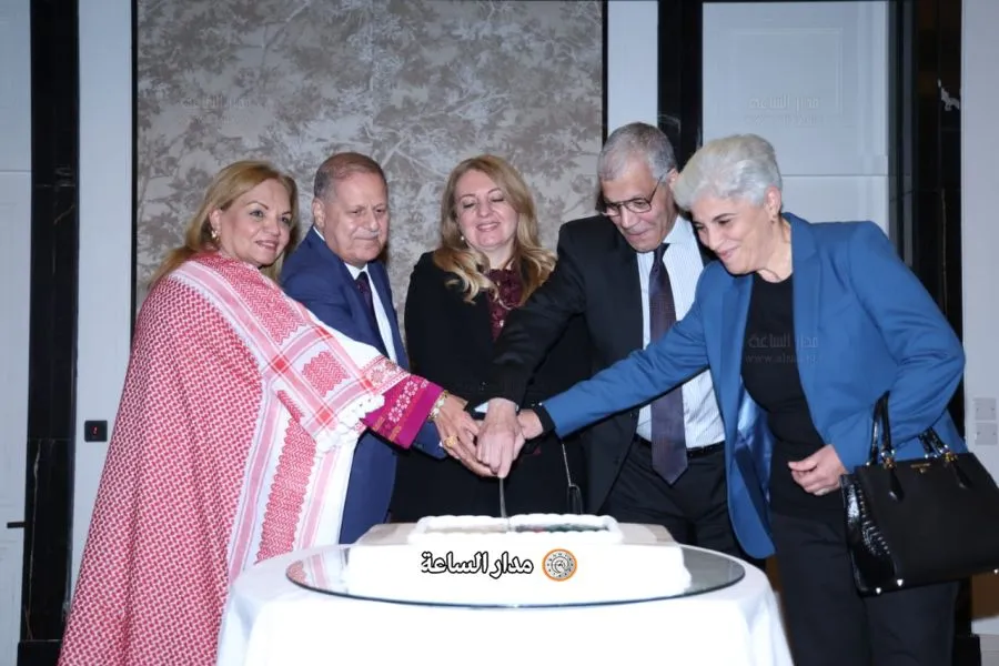 مدار الساعة,أخبار المجتمع الأردني,وزيرة الدولة للشؤون الخارجية,نانسي نمروقة,الديوان الملكي الهاشمي,وزارة الخارجية,السفير الجزائري عبدالكريم بحة,موسى شتيوي,السفير أحمد مساعدة,النائب السابق ريما العموش
