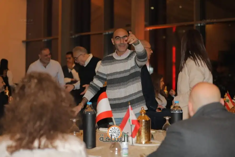 مدار الساعة,مناسبات أردنية,بنك لبنان والمهجر