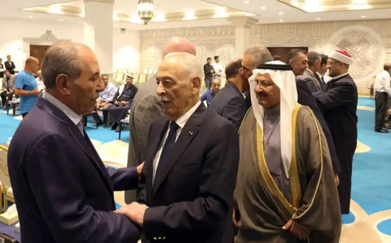 مدار الساعة,Video,فيديو,أخبار الأردن,اخبار الاردن,إمام الحضرة الهاشمية,ولي العهد,الملك عبدالله الثاني,الحسين بن عبدالله الثاني,الديوان الملكي الهاشمي