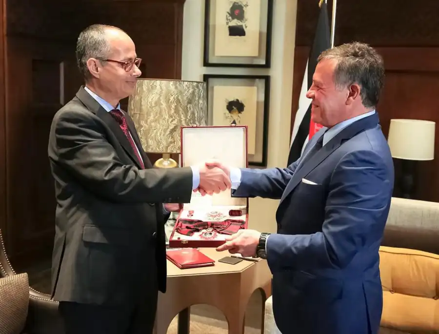 غرايبة بكتب: كفاكم فلسفة… عمر ياغي