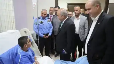 المحافظة والعجارمة يطمئنان على الطلبة في