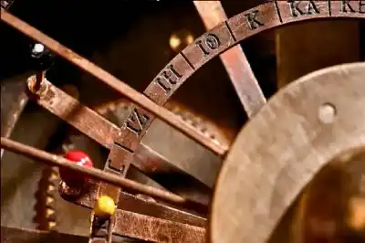 صدمة التاريخ: العثور على كمبيوتر يعود