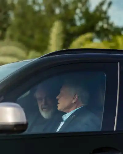 الملك ورئيس وزراء ألبانيا يترأسان جولة