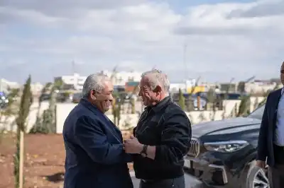 الملك في إربد.. هذا المشهد كان