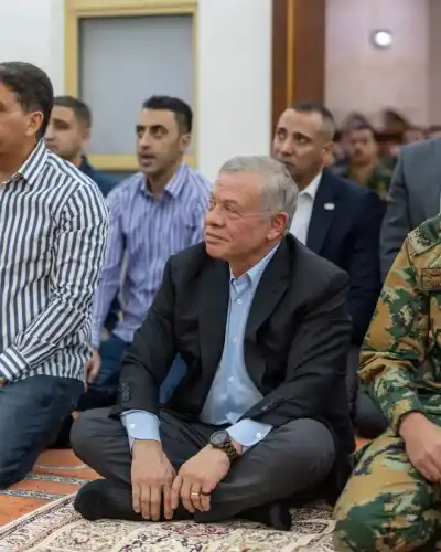 الملك وولي العهد يتلقيان برقيات تهنئة