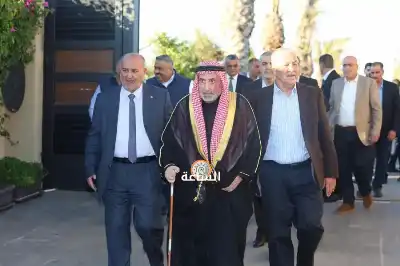 آل العربيات والحريري نسايب (صور)