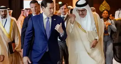 رسالة ثلاثية الأبعاد لطهران وبيروت وغزة