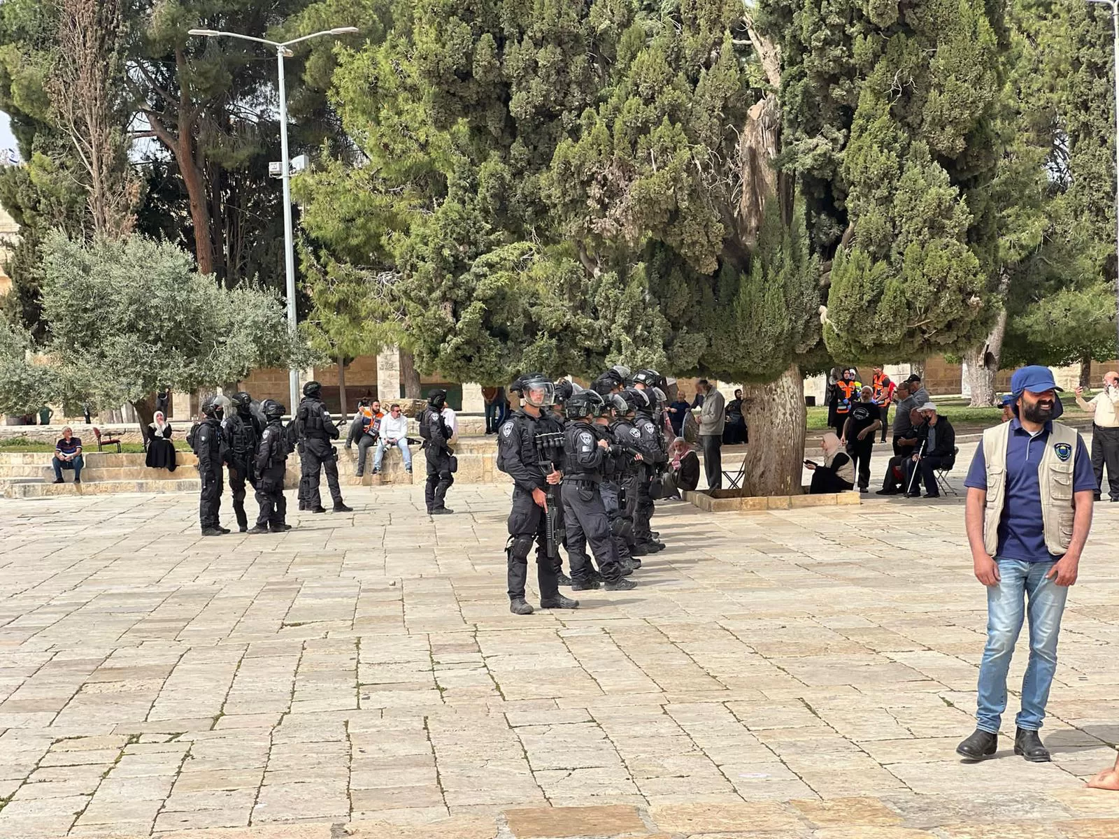 مدار الساعة,أخبار خفيفة ومنوعة,المسجد الأقصى