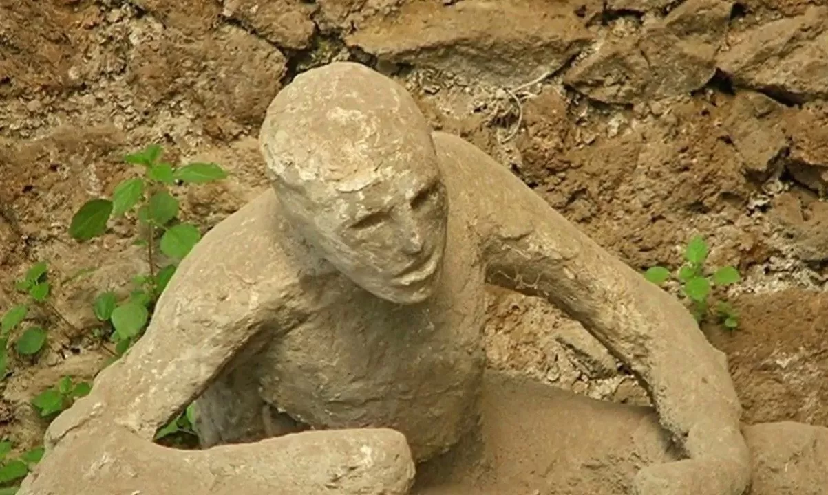 مدار الساعة,شؤون دينية