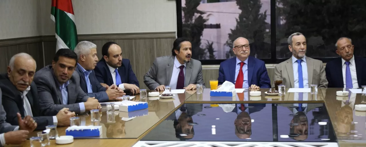 مدار الساعة,أخبار المجتمع الأردني,وزير الأشغال العامة والإسكان,عيد الفطر