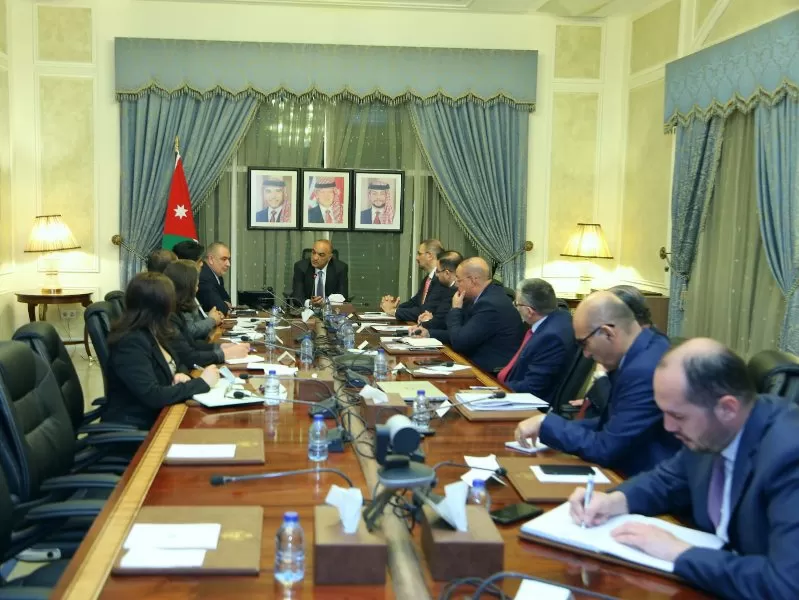 مدار الساعة,أخبار الأردن,اخبار الاردن,وزير التخطيط والتعاون الدولي,وزير المالية,رئيس الوزراء,كورونا,رئاسة الوزراء,مجلس النواب,أسعار النفط,البنك المركزي