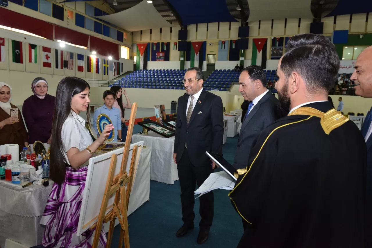 مدار الساعة,أخبار الجامعات الأردنية,المملكة الأردنية الهاشمية,جامعة البترا,عيد الاستقلال
