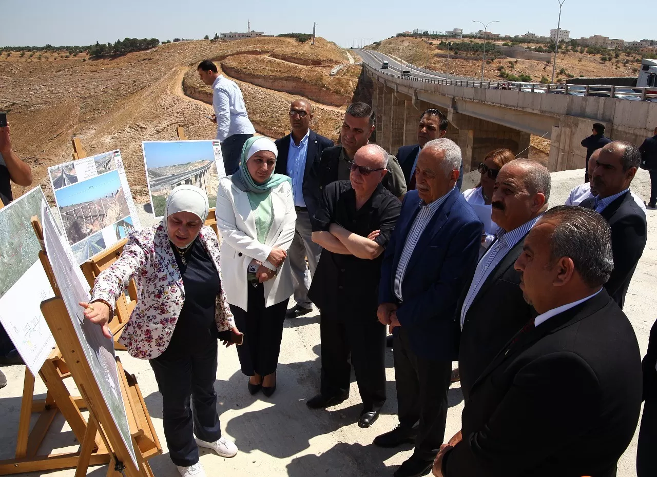 مدار الساعة,أخبار الأردن,اخبار الاردن,وزير الأشغال العامة والإسكان,الملك عبدالله الثاني,الديوان الملكي الهاشمي,وزارة التنمية الاجتماعية,التدريب المهني,التنمية الاجتماعية,وكالة الأنباء الأردنية,التنمية المستدامة
