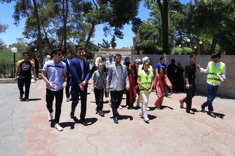 مدار الساعة,مناسبات أردنية,الملك عبدالله الثاني,الملك المؤسس,الديوان الملكي,الديوان الملكي الهاشمي,الملكة زين,الجامعة الألمانية الأردنية,جامعة جدارا,قصر رغدان العامر