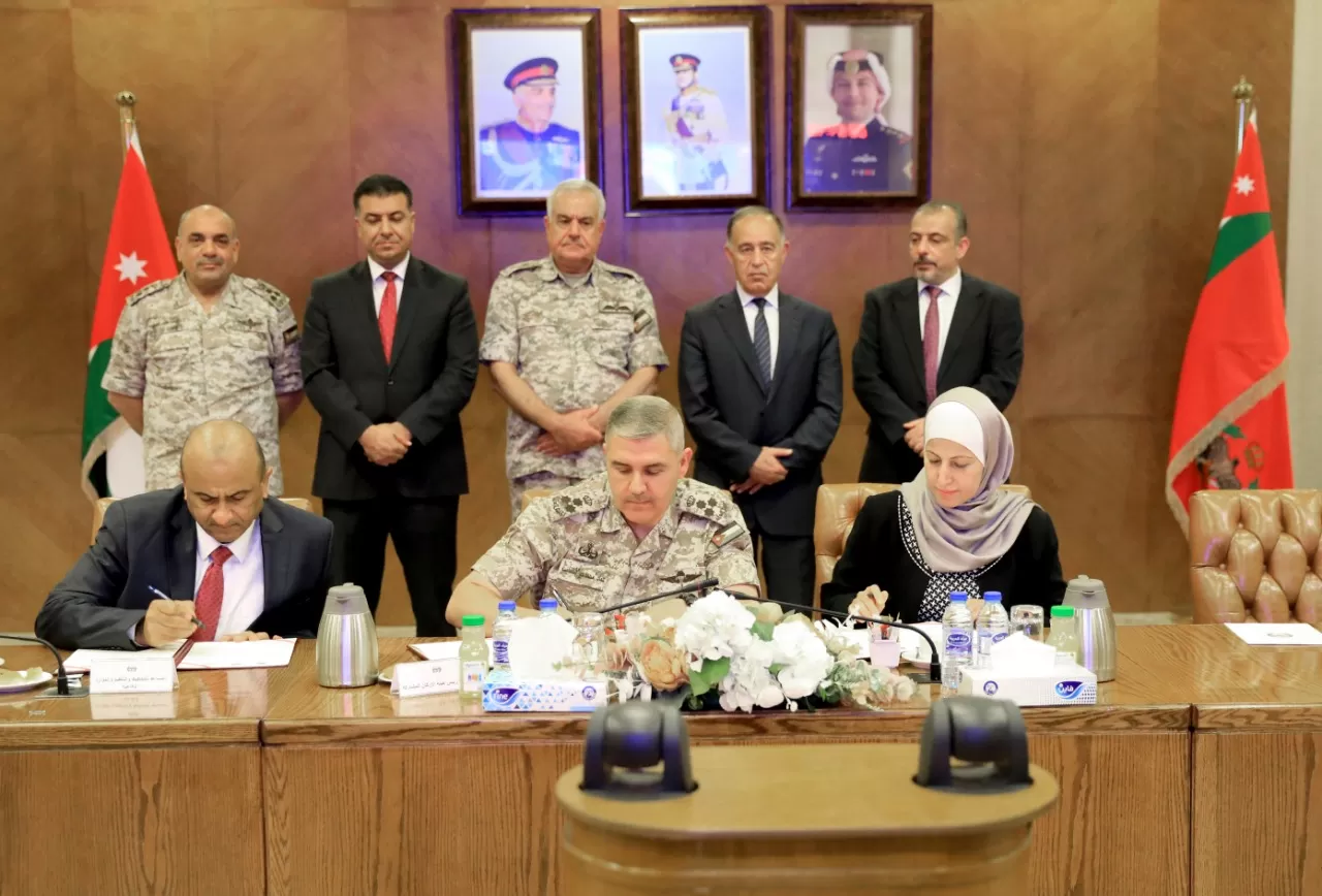 مدار الساعة,أخبار الأردن,اخبار الاردن,وزير الزراعة,وزير المياه والري,الملك عبدالله الثاني,هيئة الأركان المشتركة,القوات المسلحة الأردنية,وزارة الزراعة,وزارة المياه والري,سلطة وادي الأردن,وزارة المياه,وادي الأردن,القوات المسلحة,الجيش العربي,القيادة العامة للقوات المسلحة