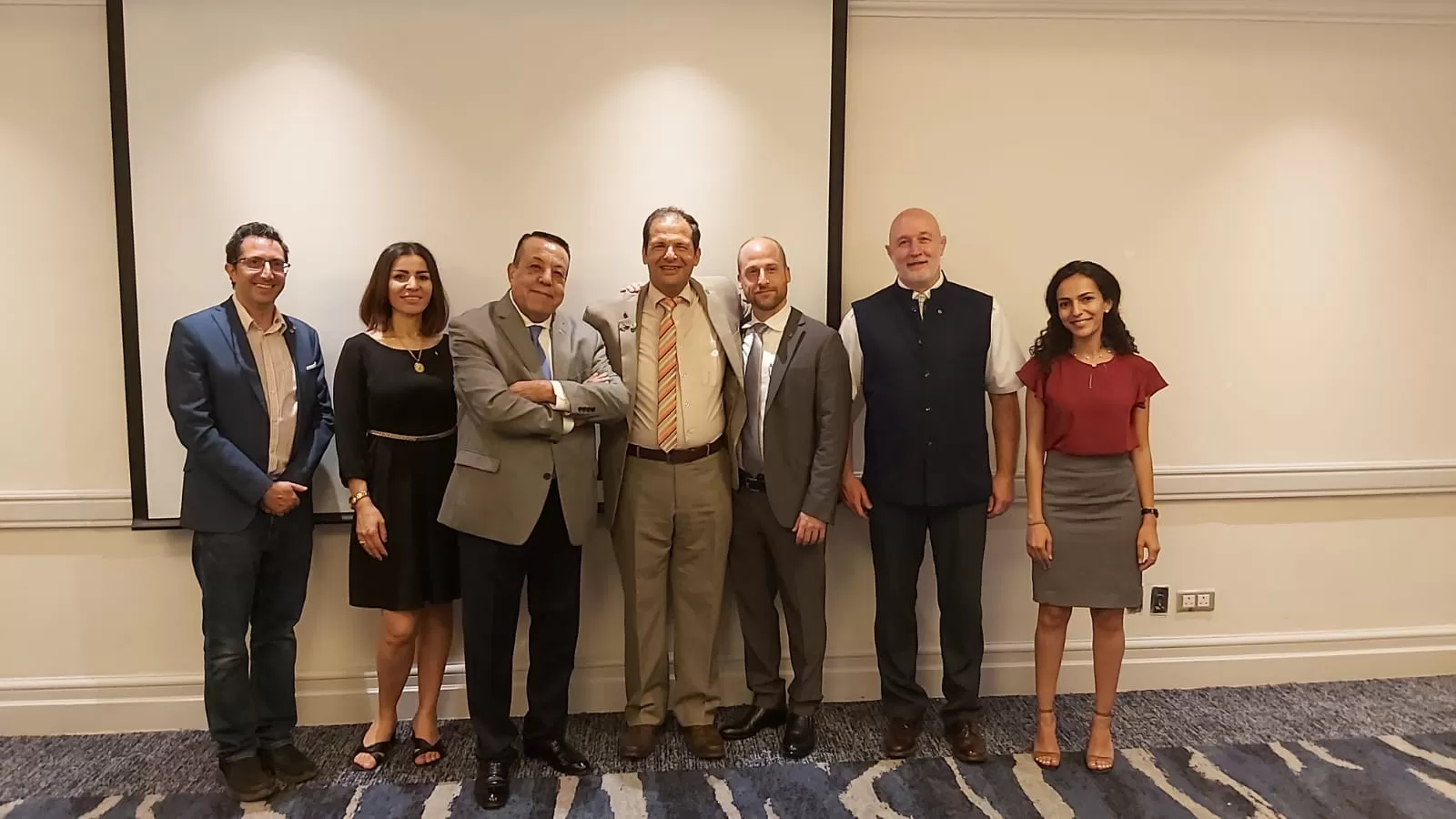 مدار الساعة,أخبار اقتصادية