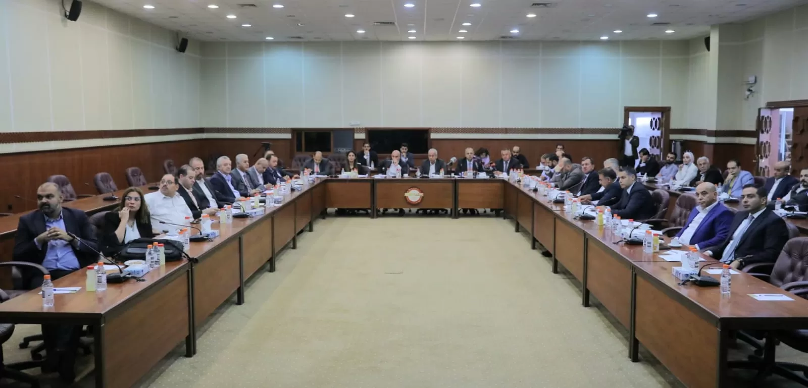 مدار الساعة,أخبار اقتصادية,خير أبو صعيليك,وزير الاستثمار,مجلس النواب,غرفة صناعة عمان