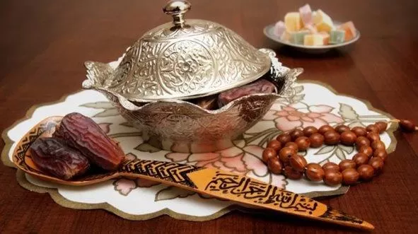 مدار الساعة,شؤون دينية