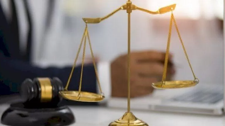 مدار الساعة,أخبار خفيفة ومنوعة