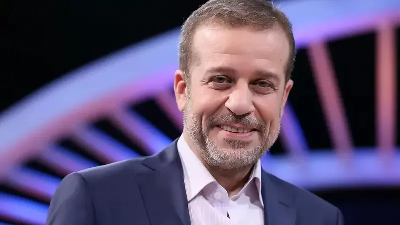 مدار الساعة,أخبار ثقافية,وسائل التواصل الاجتماعي