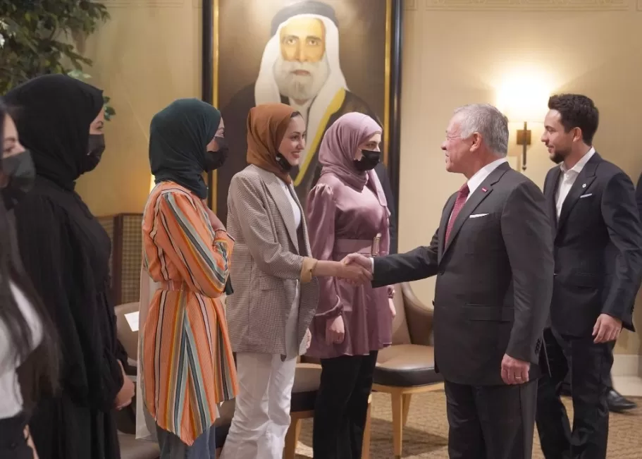 مدار الساعة,أخبار الأردن,اخبار الاردن,وزير التربية والتعليم,وزير التعليم العالي والبحث العلمي,الدكتور جعفر حسان,الملك عبدالله الثاني,الحسين بن عبدالله الثاني,ولي العهد,الديوان الملكي الهاشمي,قصر الحسينية