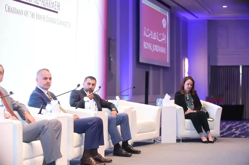 مدار الساعة,أخبار اقتصادية,وزير الاستثمار,رئيس الوزراء,وزارة الداخلية,غرفة صناعة عمان