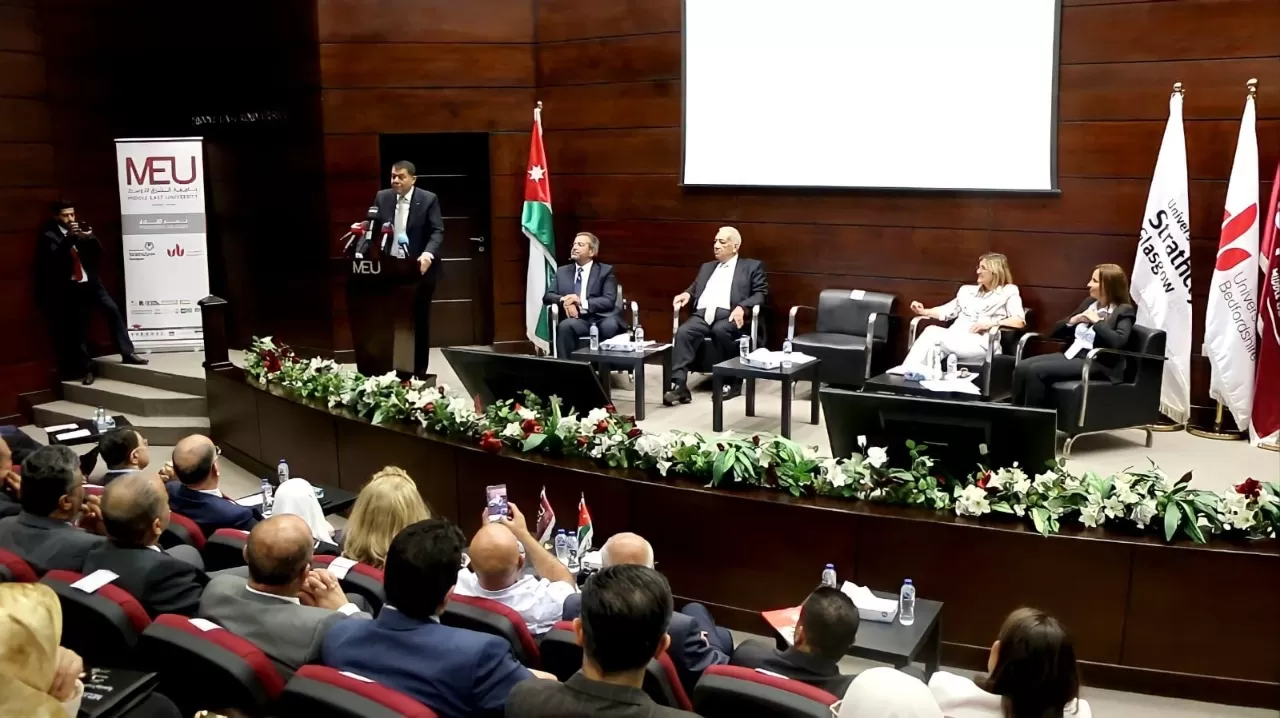 مدار الساعة,أخبار الأردن,اخبار الاردن,وزير العمل,رئيس الوزراء,مجلس الأمة,جامعة الشرق الأوسط