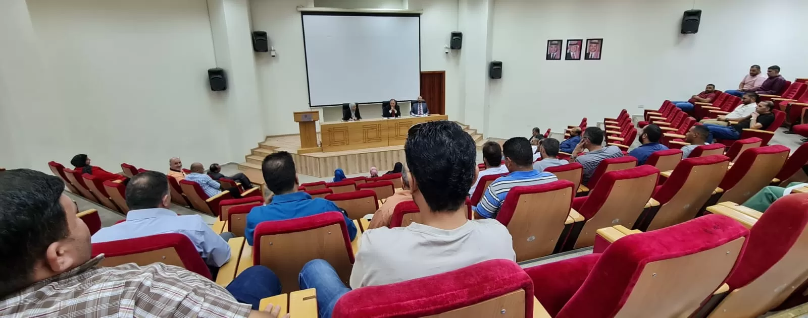 مدار الساعة,أخبار الجامعات الأردنية,الملك عبدالله الثاني,الجامعة الأردنية,سيادة القانون