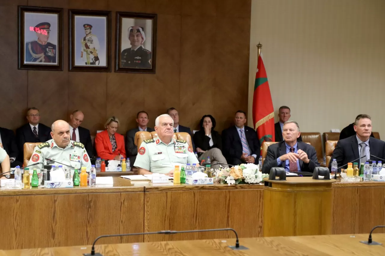 مدار الساعة,أخبار الأردن,اخبار الاردن,وزير الدفاع,القوات المسلحة الأردنية,هيئة الأركان المشتركة,المملكة الأردنية الهاشمية,القوات المسلحة,الجيش العربي,القيادة العامة للقوات المسلحة